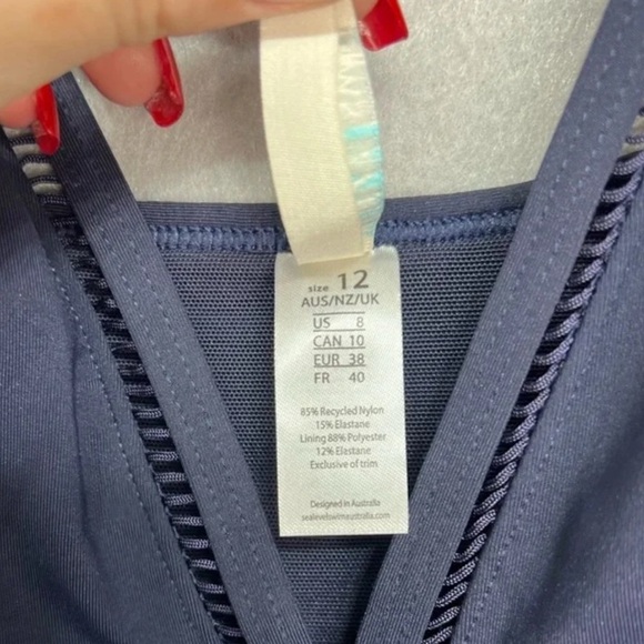 Sea Level Essentials Spliced Cup One Piece Sz 8 - Navy - New w/out tags - Picture 8 of 12